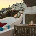 Villa Chess House - Santorini Traditional