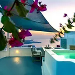 Chess House - Santorini Traditional Villa