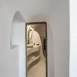 Chess House - Santorini Traditional Villa