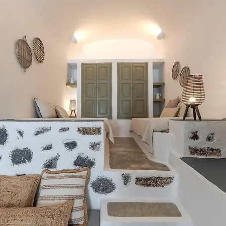 Villa Chess House - Santorini Traditional *