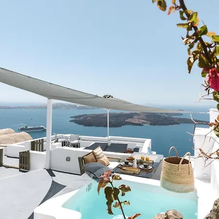 Chess House - Santorini Traditional *