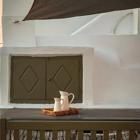 Villa Chess House - Santorini Traditional *