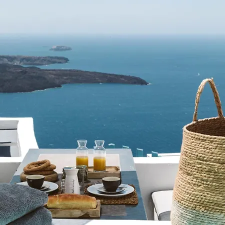 Chess House - Santorini Traditional *